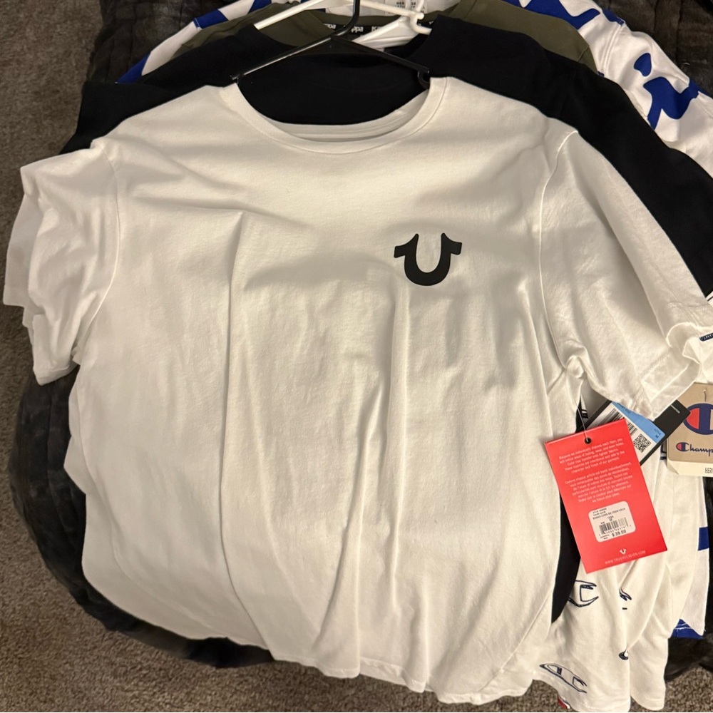True religion t shirt